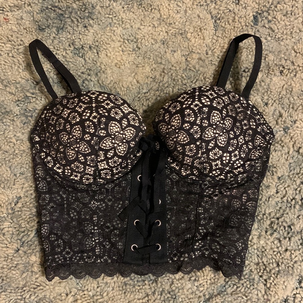 Victoria’s Secret long line push-up